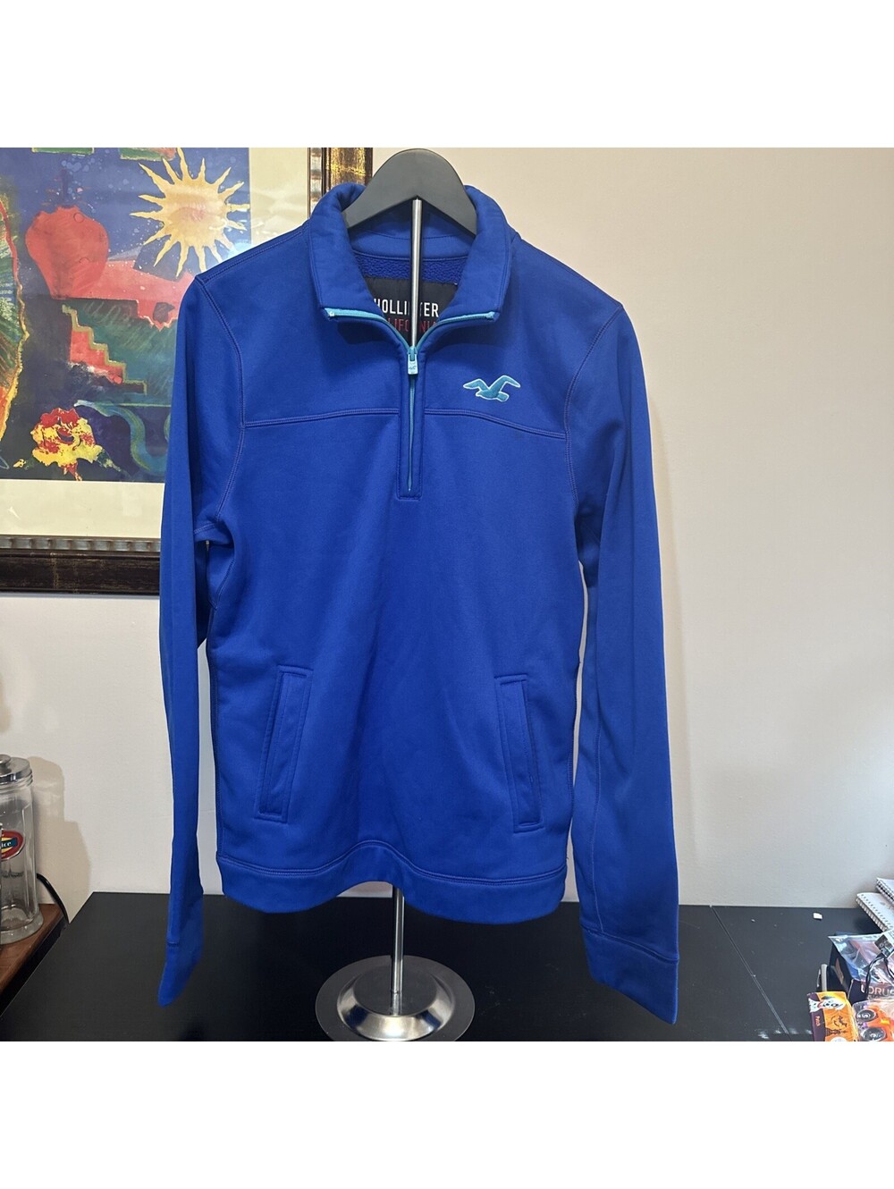 Hollister Men's Blue Logo Pullover  Size Large